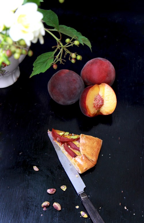 Tarte_rustique_aux_peches_devorezmoi_06