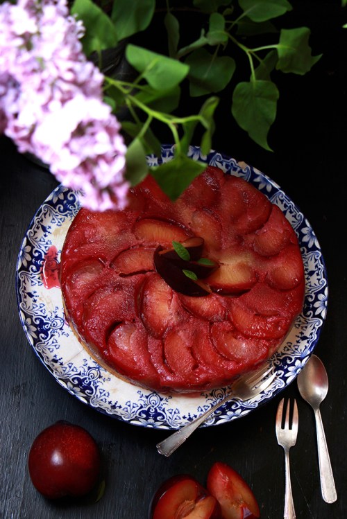 Gateau_aux_prunes_et_rose_devorezmoi_04