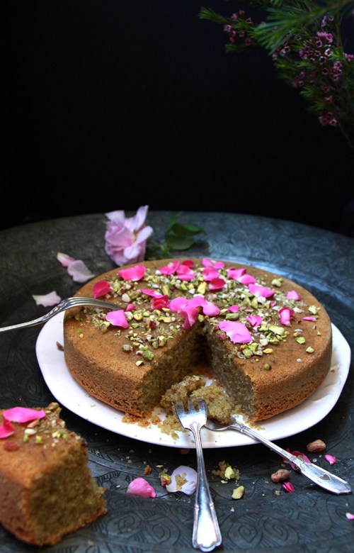 Basboussa_roses_pistaches_devorezmoi_05