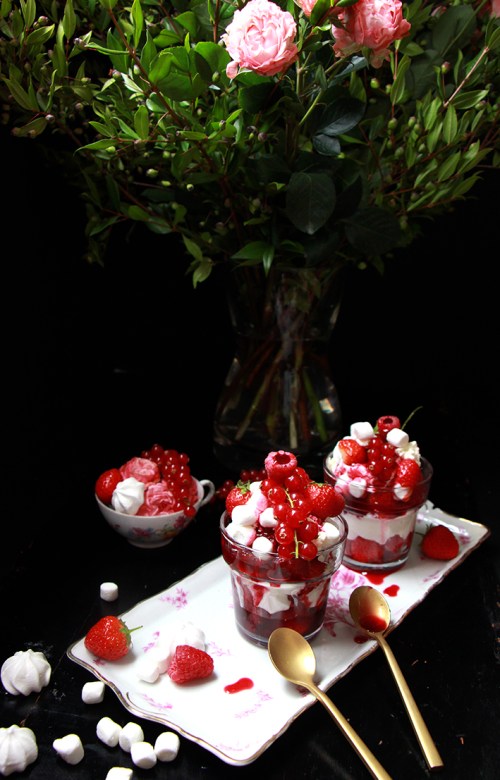 Eton_mess_devorezmoi_01
